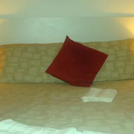 Wilsons - Tower View Bed & Breakfast Blackpool