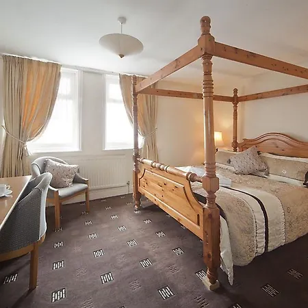 Guest house Manhattan 3*
