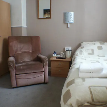 The Brayton Guest house 3*