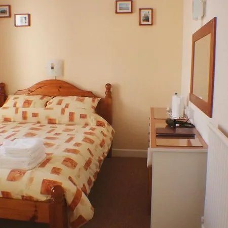 The Brayton Guest house 3*