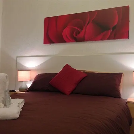 Bed & Breakfast Wilsons - Tower View Blackpool