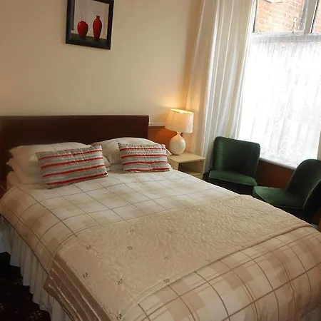 Shirley Heights Bed & Breakfast