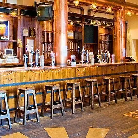 诺布莱克城堡酒店及水疗中心 酒店 3*