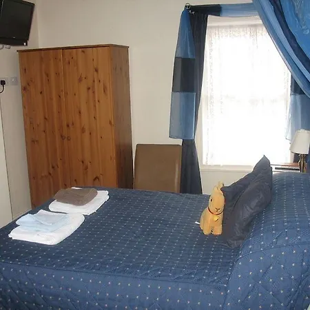 Rubens Hotel 2*