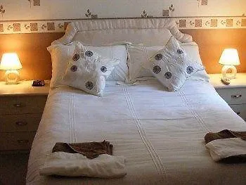 Mardonia Hotel 3*