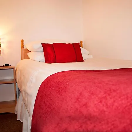 Barton Hotel 4*