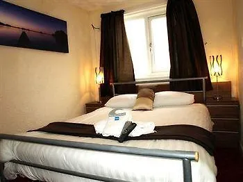 Lichfield 3*
