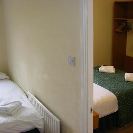 Hotel The Waldorf - Near Pleasure & Sandcastle Blackpool