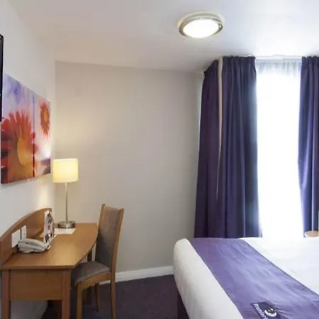 Hotel Premier 3*