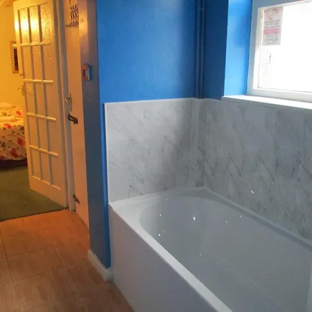 Bed & Breakfast The Riversvale B&B Blackpool