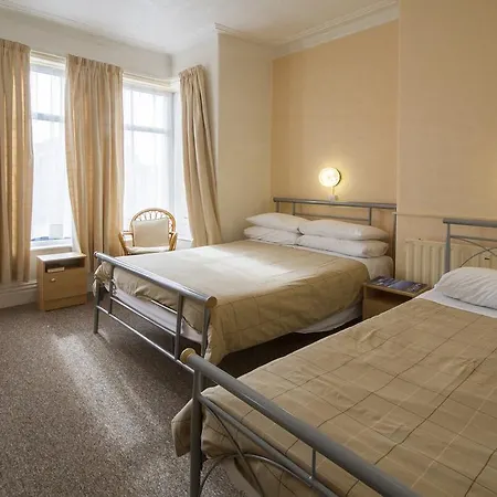 Brooklands Over 50'S Only 3*