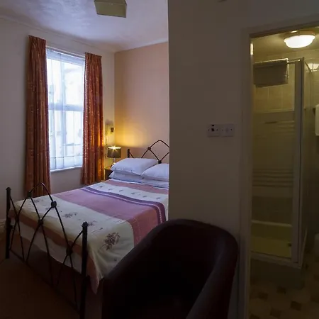 Brooklands Over 50'S Only Guest house