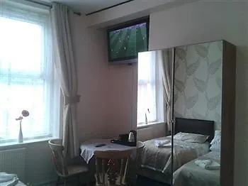 Tropics Hotel Blackpool