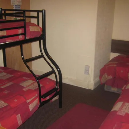 Almar Guest house 3*
