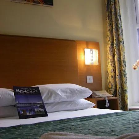 The Waldorf - Near Pleasure & Sandcastle Hotel 3*