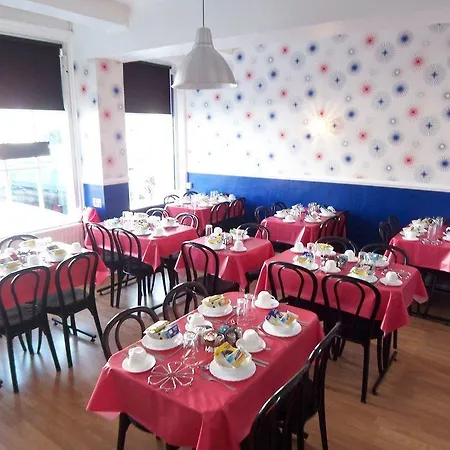 Bed & Breakfast The Lark