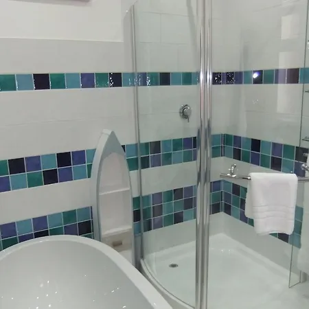 Fourrooms - Couples Only Blackpool