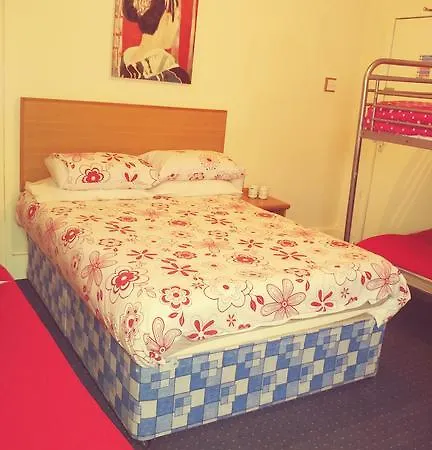 The Woodley Guest house