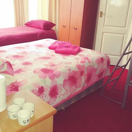The Woodley 2* Blackpool