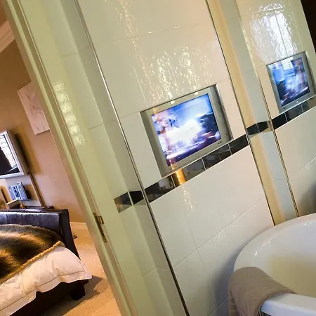 Bed & Breakfast Number One St Lukes 5*