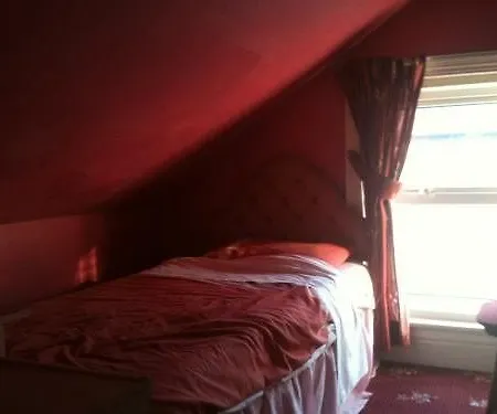 Summerville Bed & Breakfast Blackpool