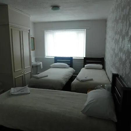Hotell Segantii 2*