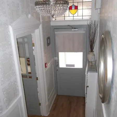 J's Mayfair 3* Blackpool