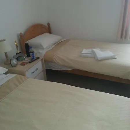 Morrisy House Guest house