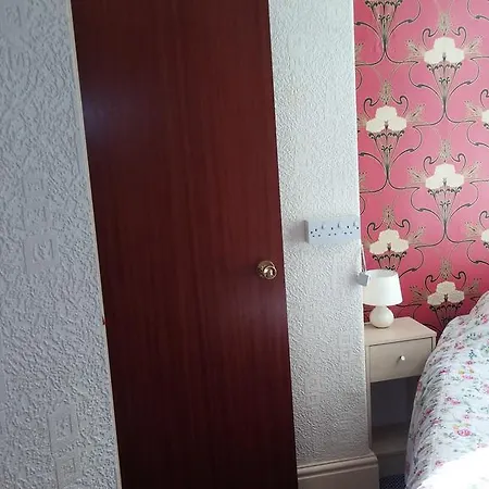 Cavendish Guest house 3*