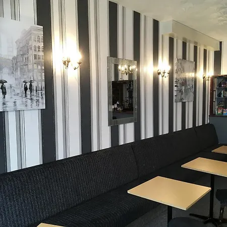 Greenmount Hotel Guest house Blackpool