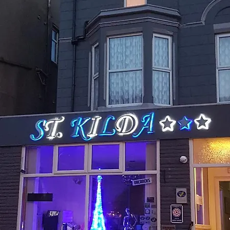 St Kildas, 3* Blackpool