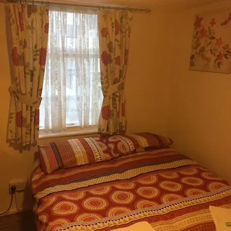 Trevaslodge - Families Only 2*