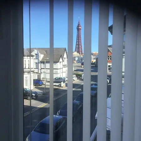Konukevi Willin House Blackpool