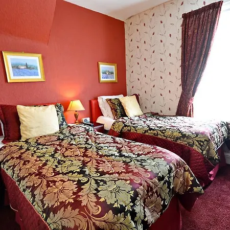 The Astor 3*