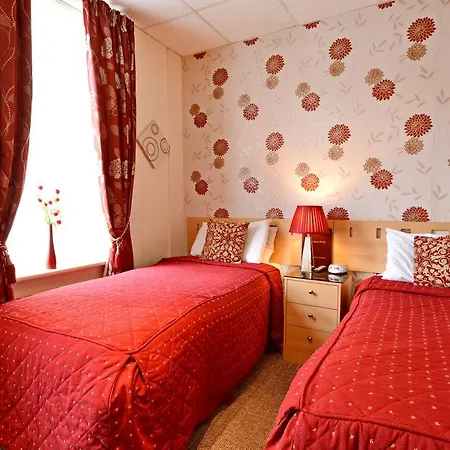 The Astor Oda ve Kahvaltı 3*