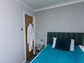 The Kenley 4*