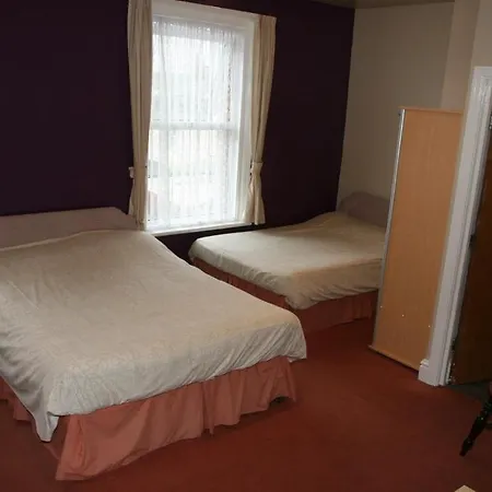 Almar Guest house 3*