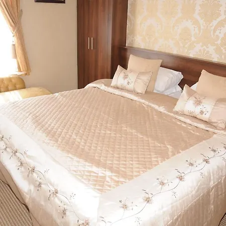 The Edenfield Apartment Blackpool