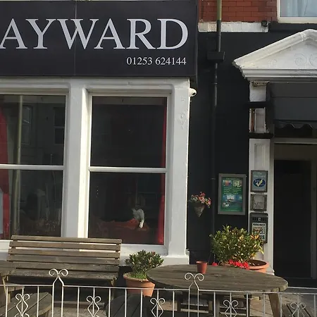 Hayward ホテル
