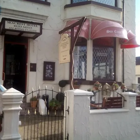 Guest house Sea Crest Hotel 2*