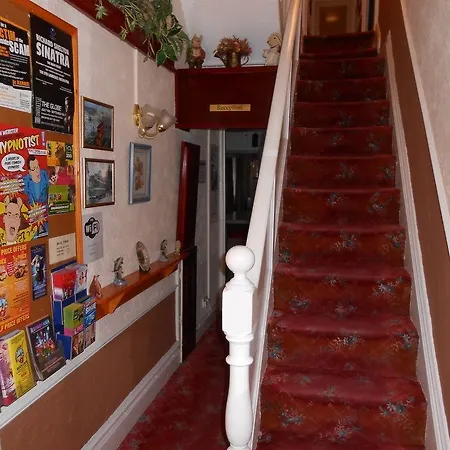 Shirley Heights Bed & Breakfast Blackpool