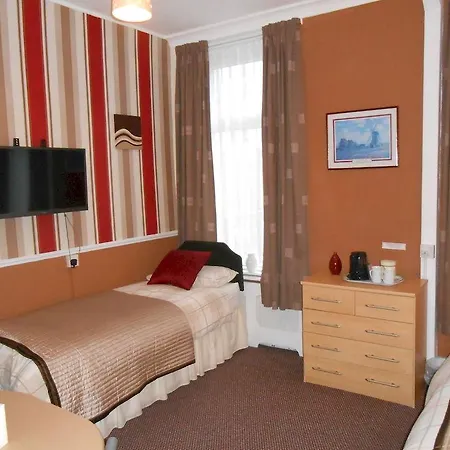 Shirley Heights Bed & Breakfast 3*