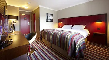 De Vere Herons Reach Hotel 4*