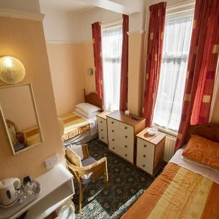 Guest house Brooklands Over 50'S Only Blackpool