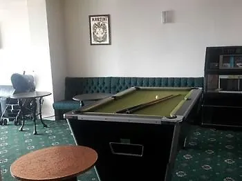 South Crest Guest house 2*