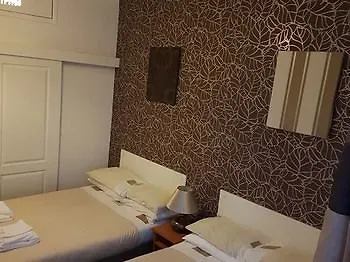 The Avari 2* Блэкпул