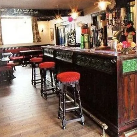 Old Royal Oak Hotel