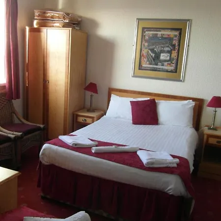 Hotel Gainsborough And Bar 3*