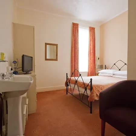 Guest house Brooklands Over 50'S Only 3*