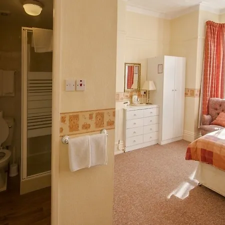 Guest house Brooklands Over 50'S Only